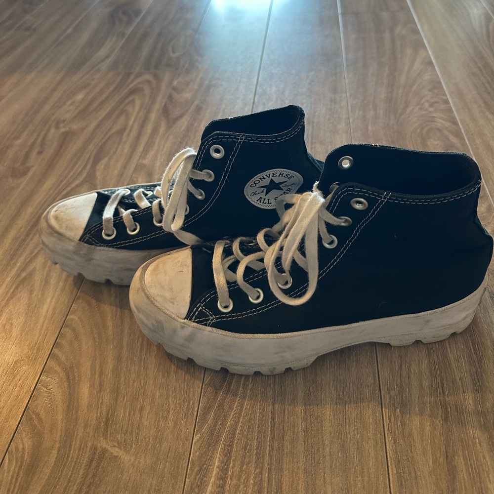 Converse lugged sole